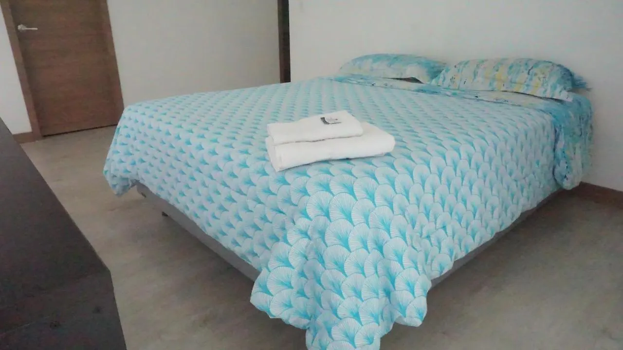 Ubytování v soukromí 1410 Habitacion En Lujoso Departamento - Atelier Quito