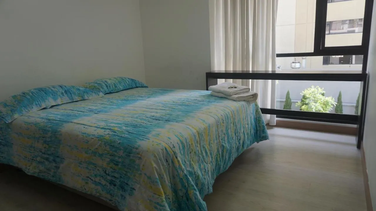 1410 Habitacion En Lujoso Departamento - Atelier Quito 0*,  Ekvádor